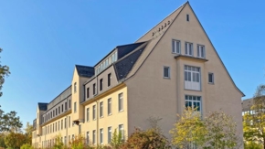 Pioneer Park Hotel Hanau Foto Bamac und Keck